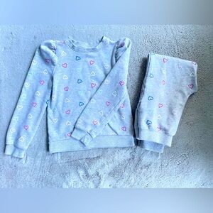 HEART PUFF SLEEVE SWEATSHIRT AND PANTS